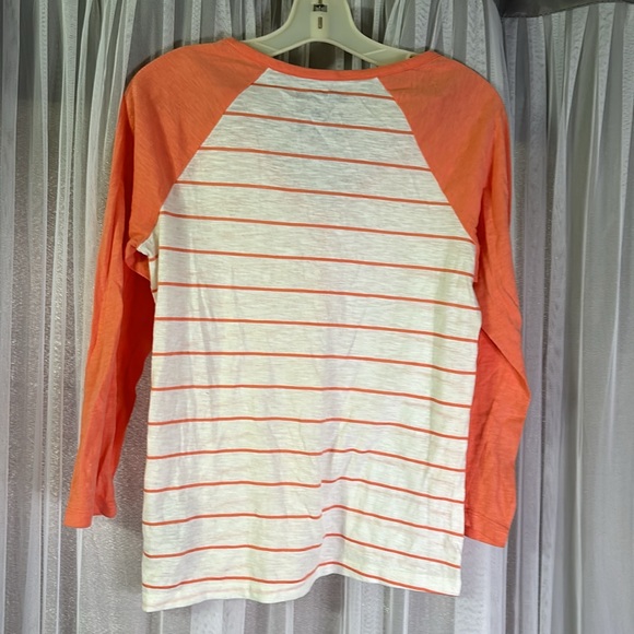 Orange and white True Religion T. - Picture 5 of 5
